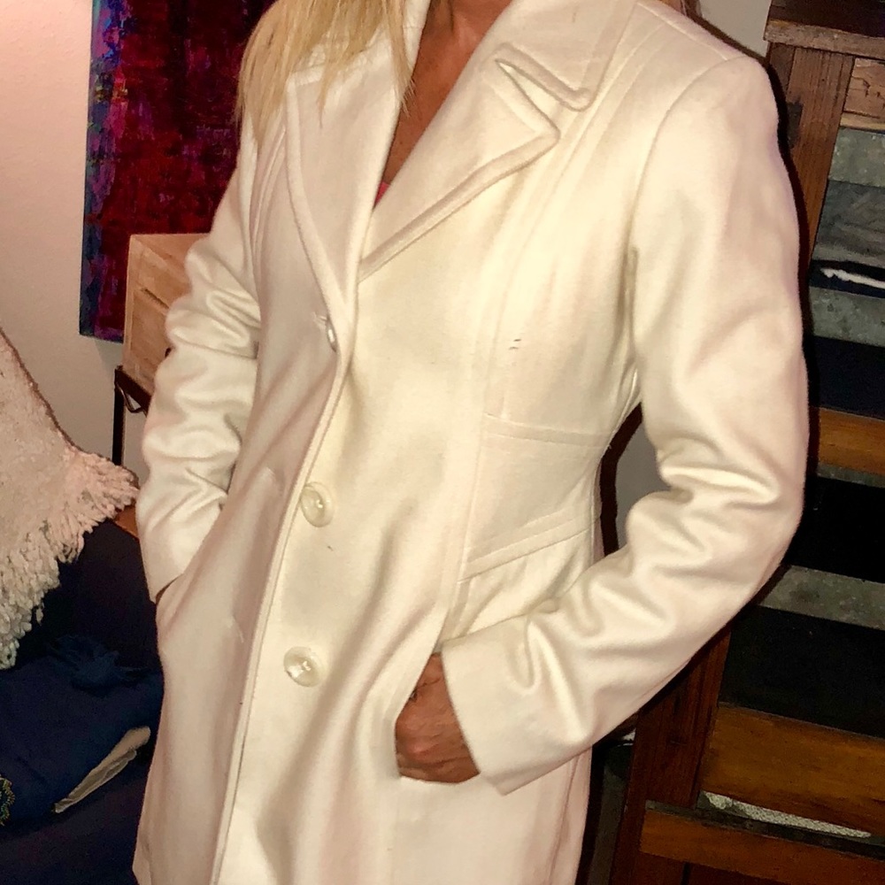 XS Anne Klein winter white coat.